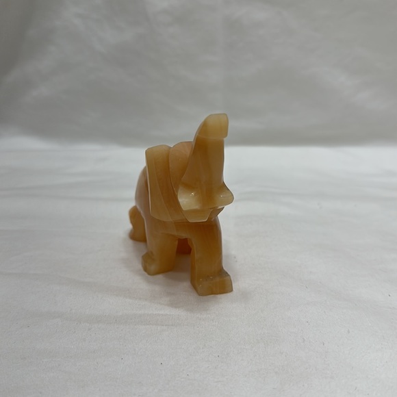 Elephant statue - Picture 2 of 6